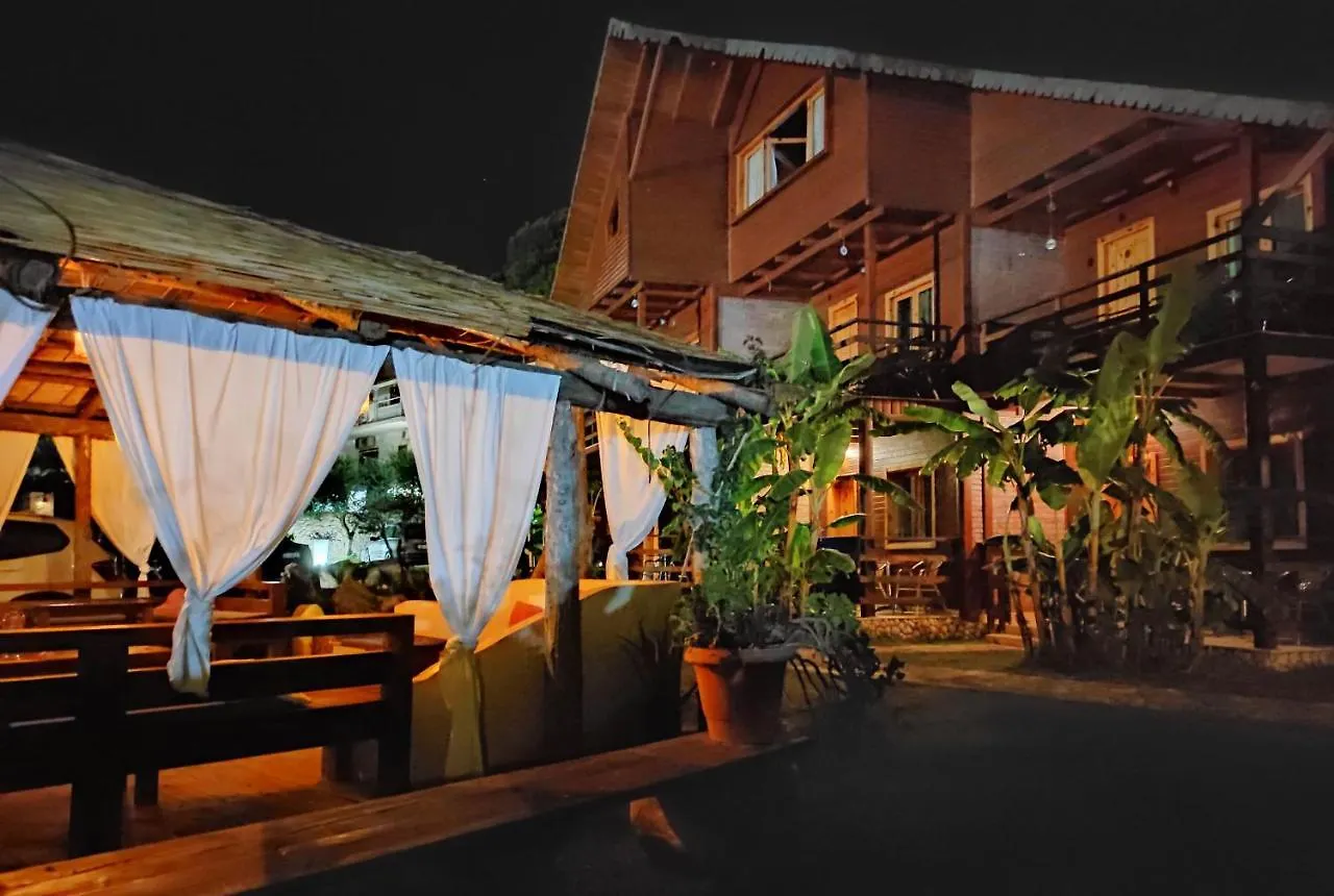 Guesthouse Vila Druri Dhermi 0*,  Albania