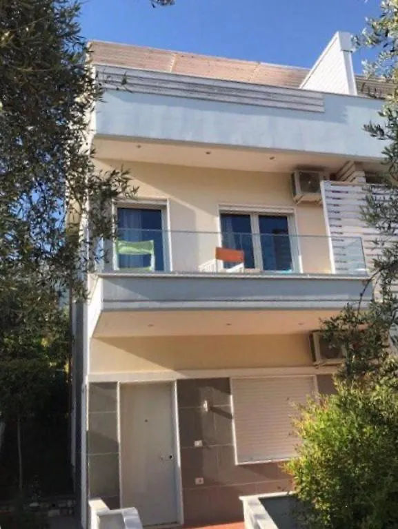 Guest house Guesthouse Vila Druri Dhermi Albania