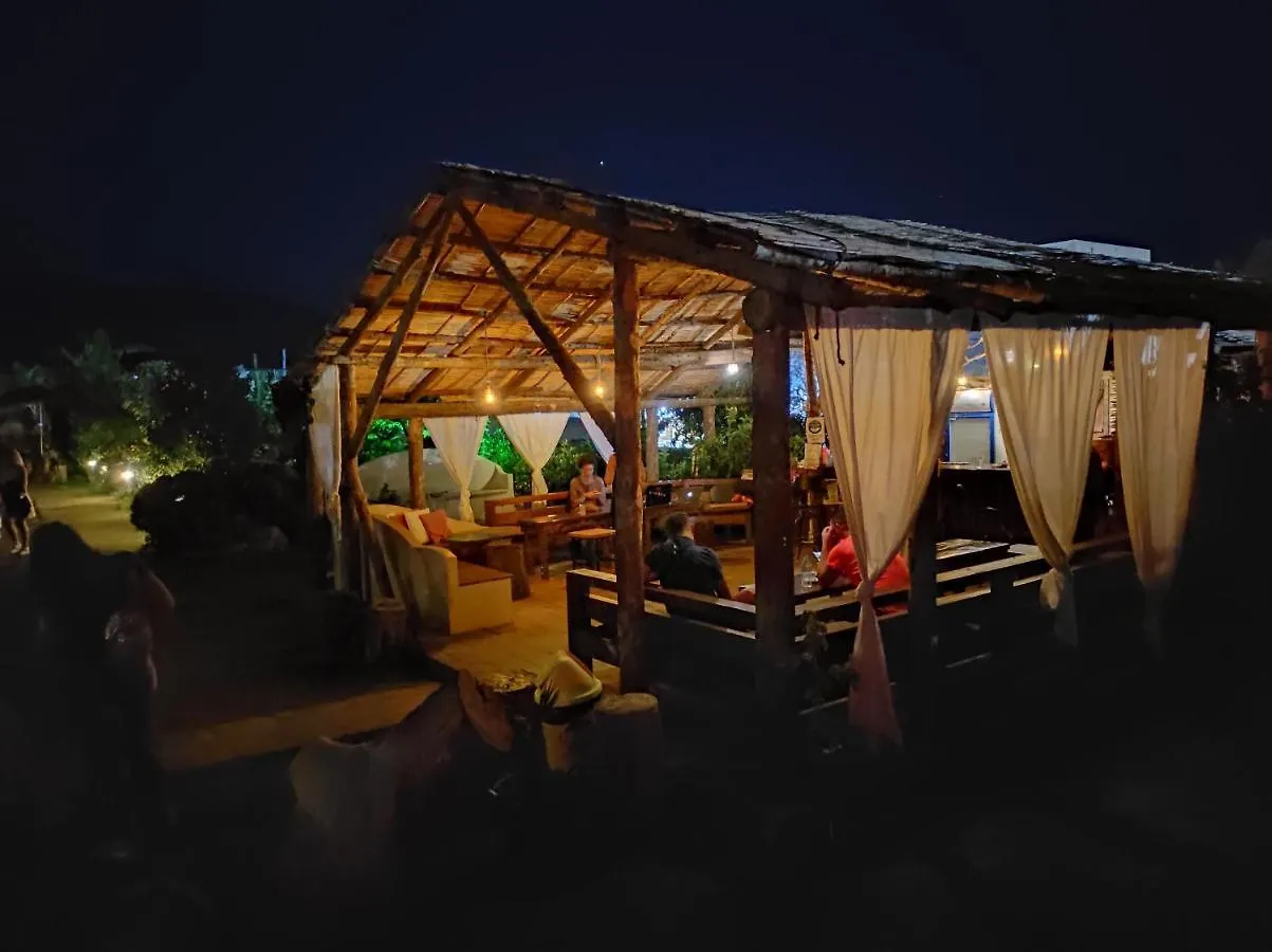 Guesthouse Vila Druri Дхерми
